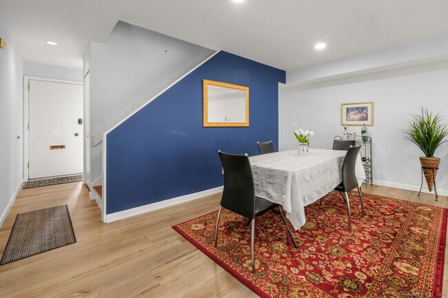 Foto del edificio - 100 Hope St