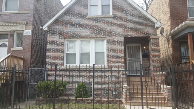 Foto del edificio - 5830 S Lafayette Ave