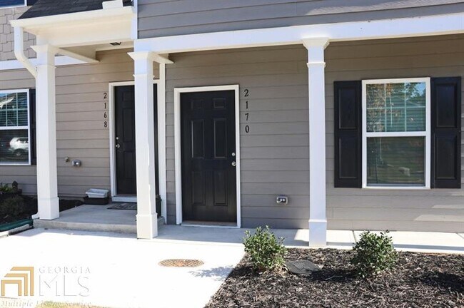 Foto del edificio - 2170 Cypress St NE