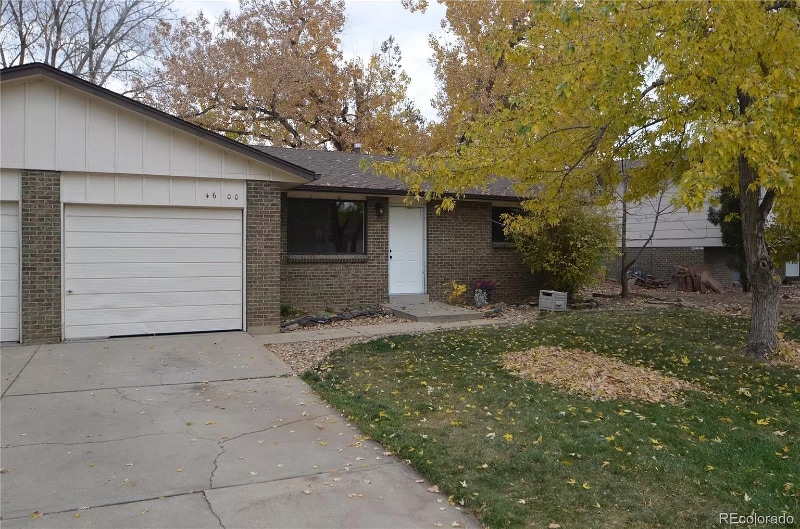 Primary Photo - 4600 Simms St
