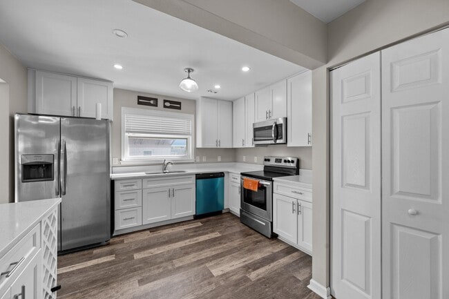 Photo - Spacious 4-Bedroom Home with Modern Updates