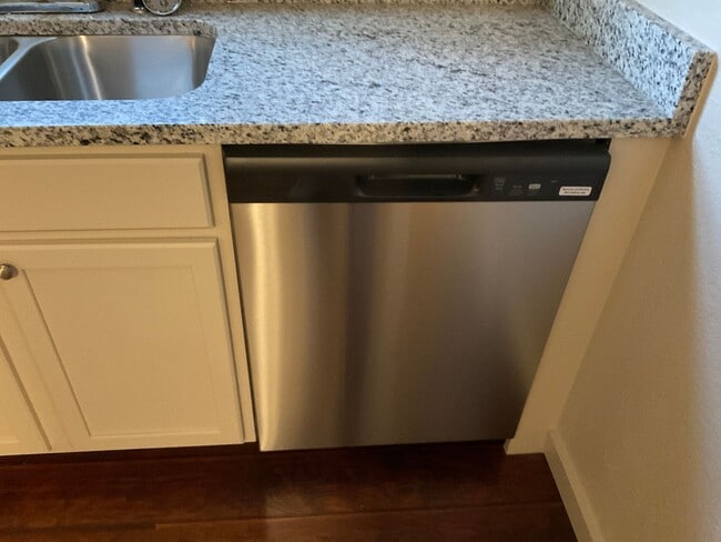 Foto del edificio - 2328 SW 30th St