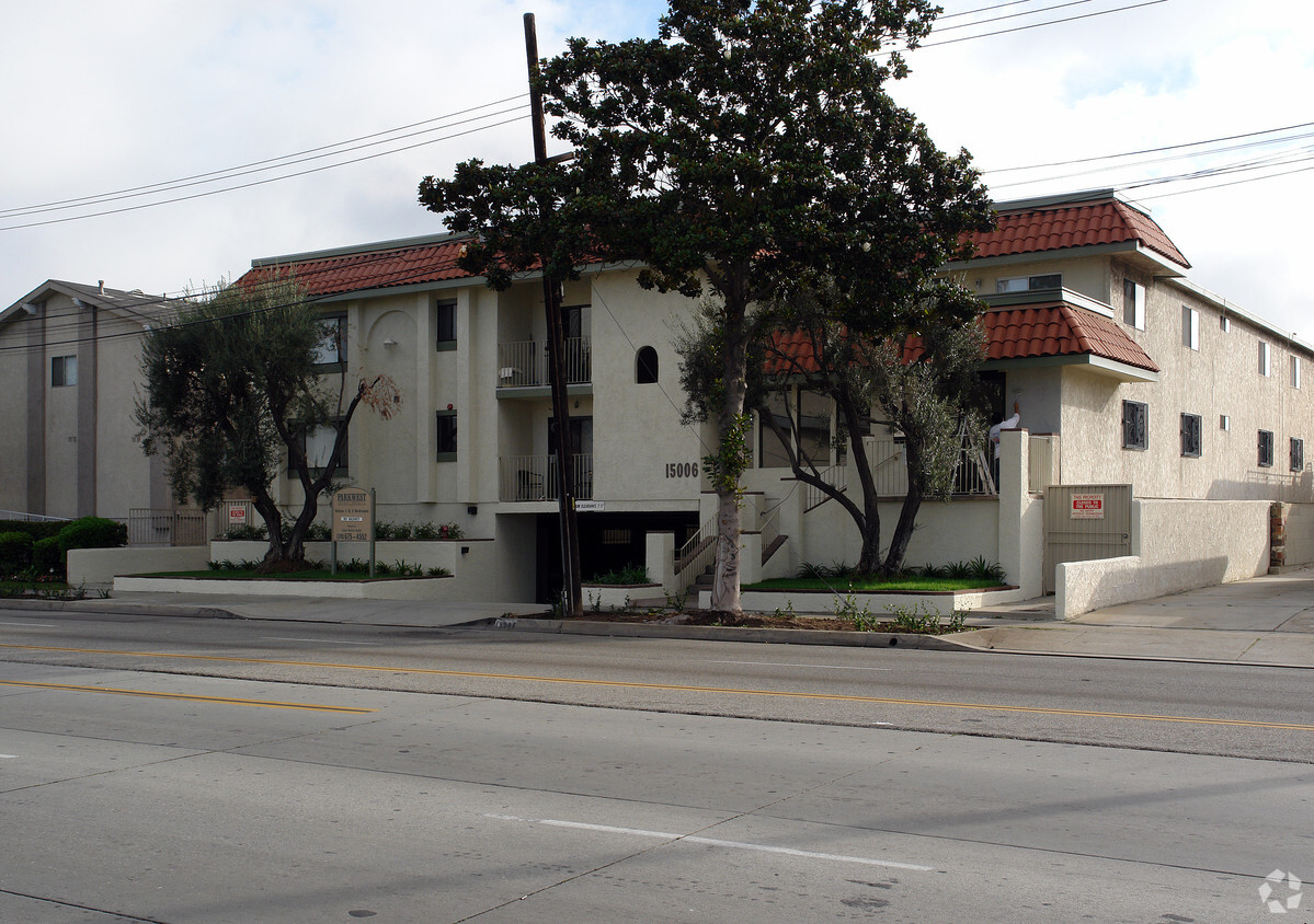 Foto principal - Parkwest Apartments