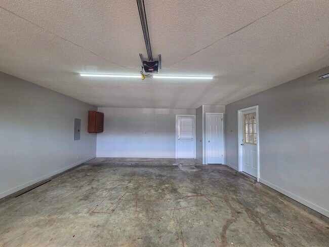 Foto del edificio - 7780 Mesa Dr