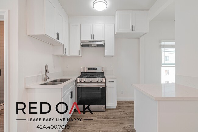 Foto del edificio - 400 N Coronado St