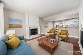Building Photo - 5052 Stoneybrook Blvd