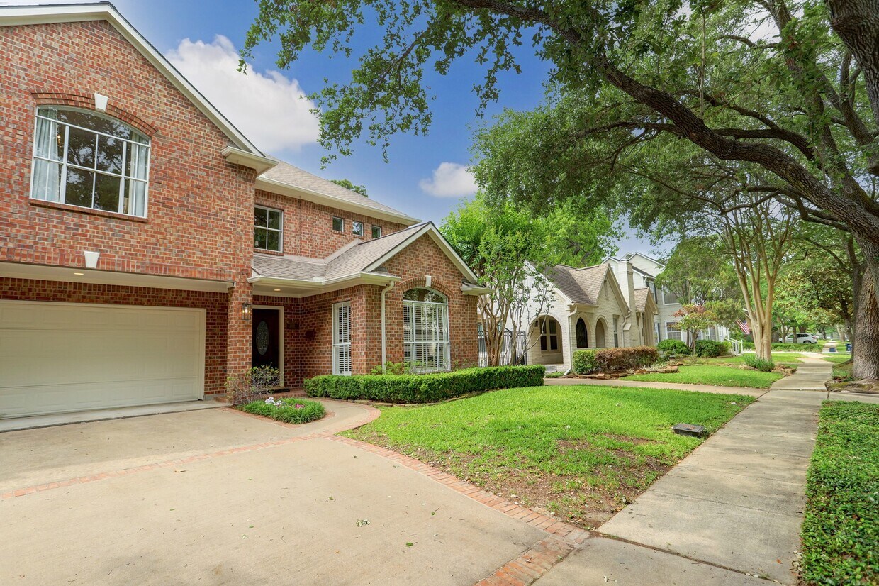 Foto principal - 6018 Lake St