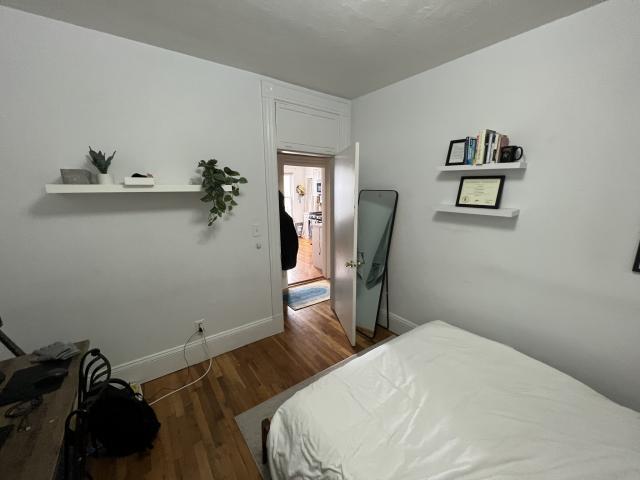 Foto del edificio - 3 bedroom in Somerville MA 02143