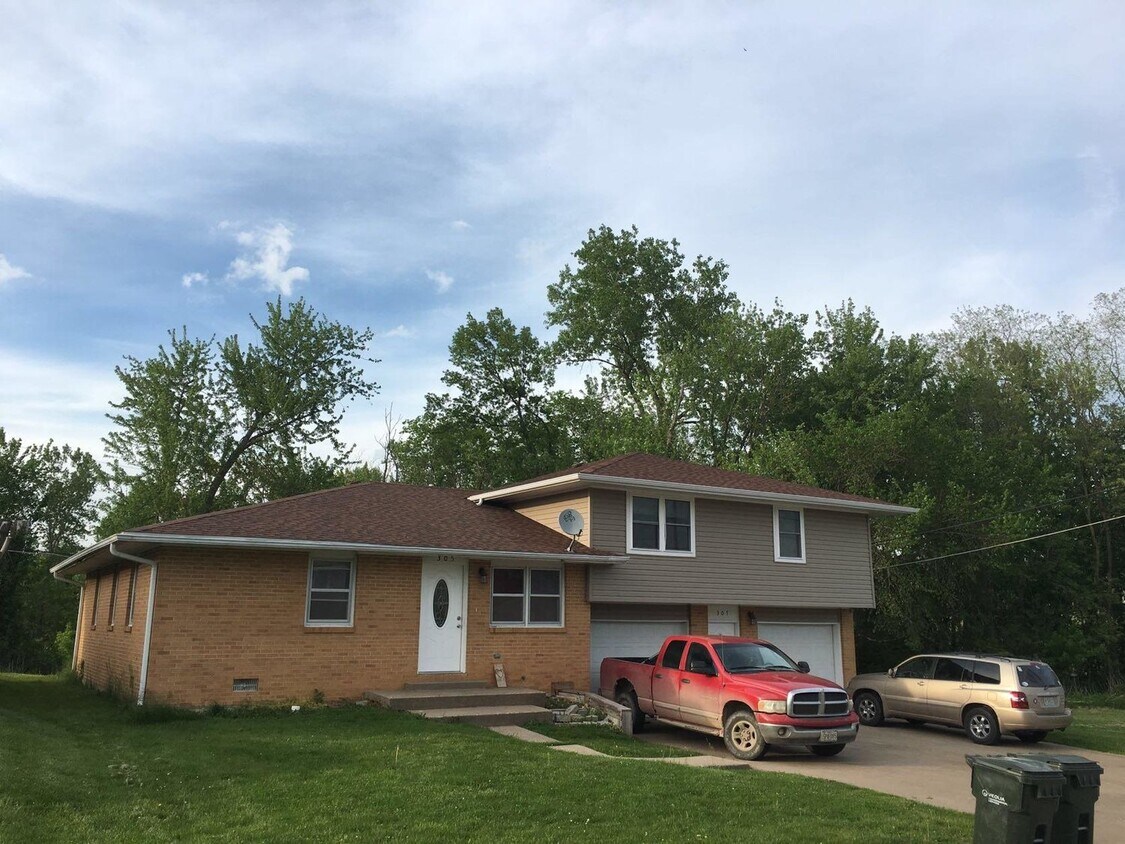 305 E Porter St Unit 305 East Porter Street, Kirksville, MO 63501