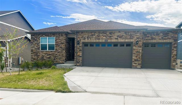 Foto principal - 4992 Trails Edge Ln