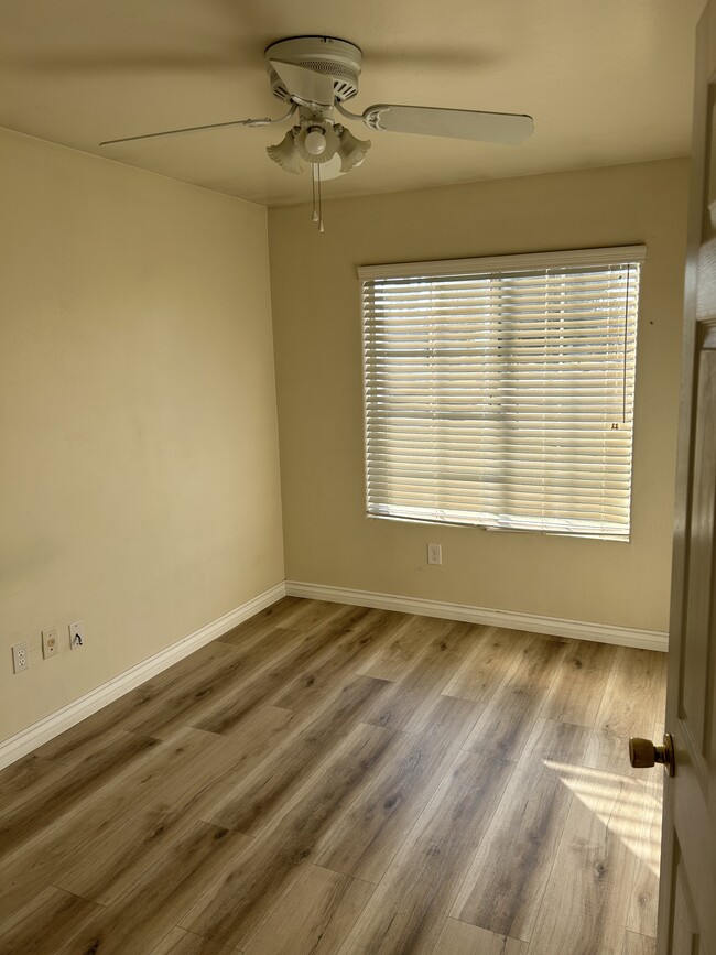 Building Photo - 5416 Summer Villa Dr