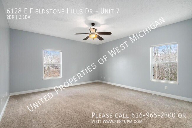 Foto del edificio - 6128 E Fieldstone Hills Dr
