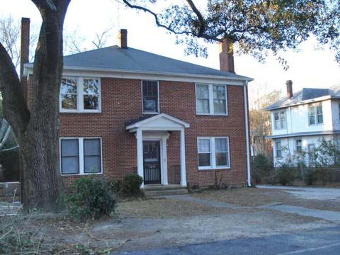3014 Kershaw St Unit 2, Columbia, SC 29205 Room for Rent in Columbia