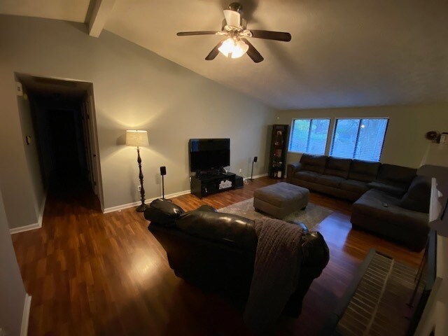 Building Photo - 8021 Clayburn Ct