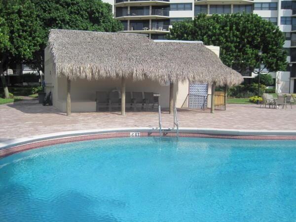 Foto del edificio - 859 Jeffery St