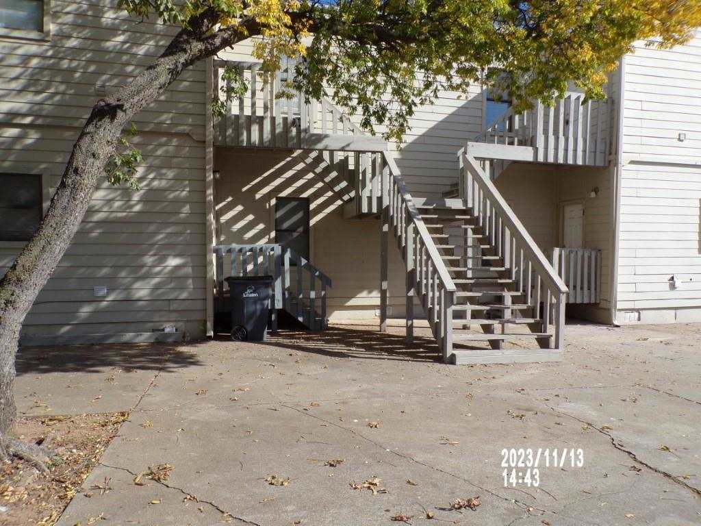 Primary Photo - 210 SW 17th St
