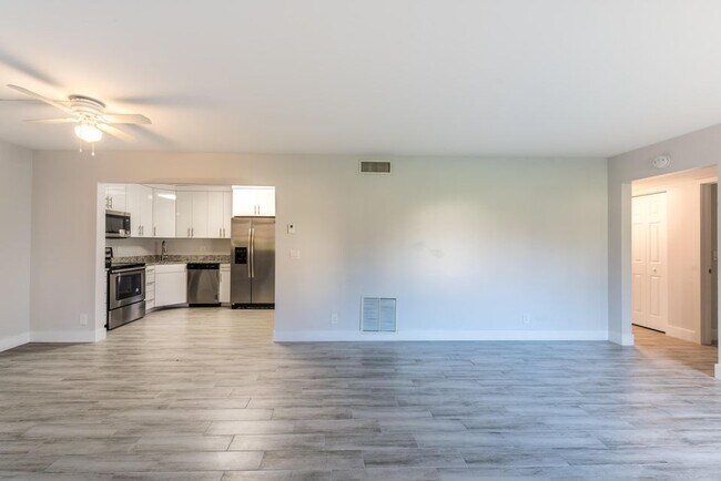 Building Photo - 4765 Sable Pine Cir