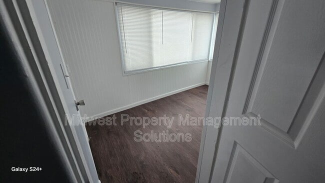 Foto del edificio - 2209 Central Ave