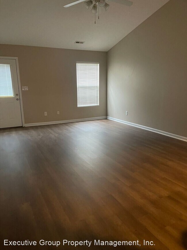 Foto del edificio - 2 br, 2 bath House - 110 MCINTOSH DRIVE
