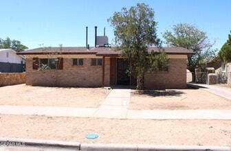 Building Photo - 5656 Sun Valley Dr