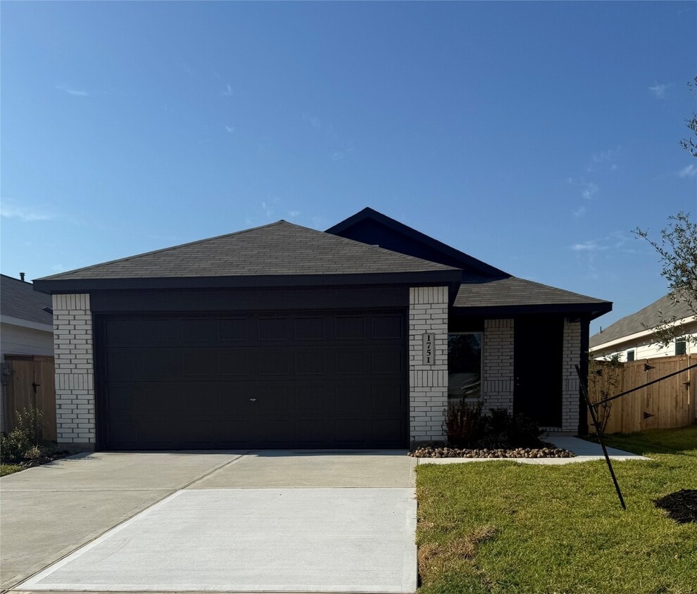 Foto principal - 1751 W Stroker Rd
