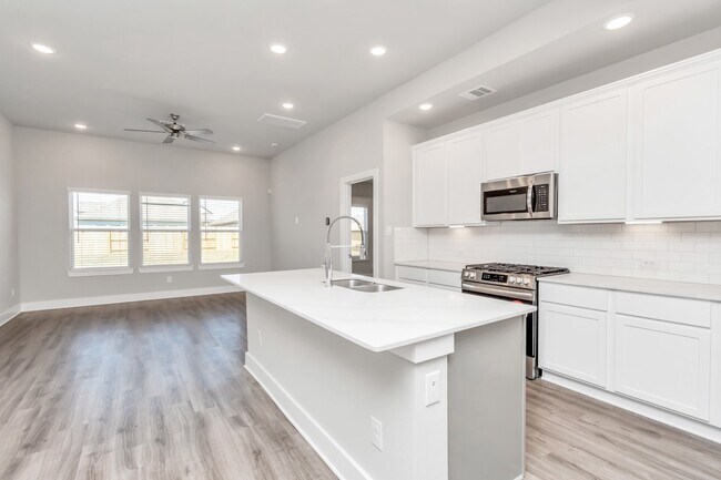 Foto del edificio - 21030 Treasure Gate Ln