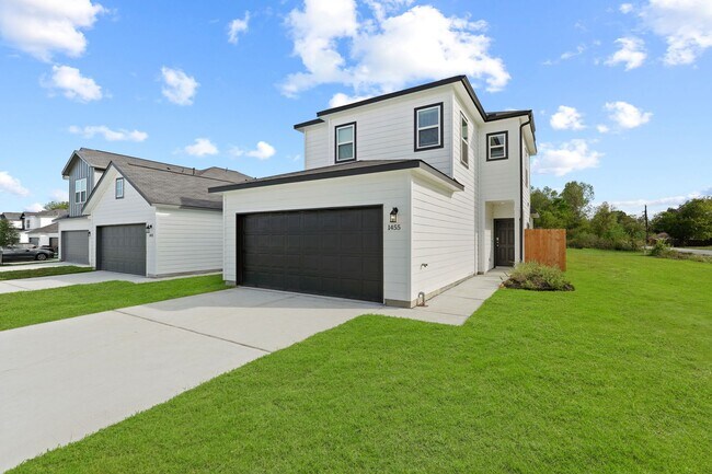 Building Photo - 1455 Acorn Mdw St