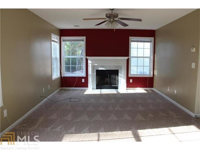 Building Photo - 945 Haymon Dr