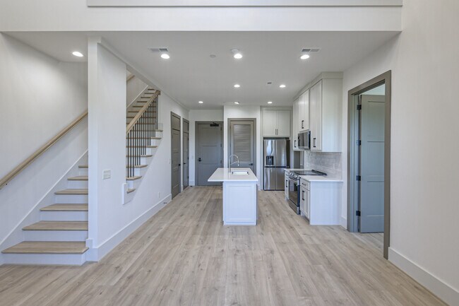 Foto del edificio - 1025 Southwalk Dr