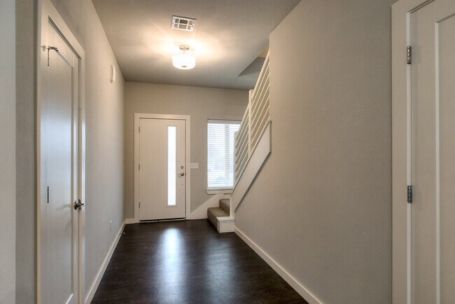 Entry - 200 W McArthur Dr