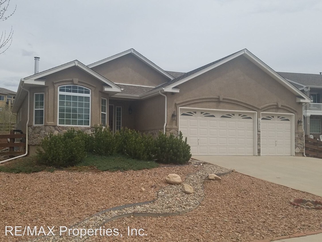 15860 Paiute Cir, Monument, CO 80132 House Rental in Monument, CO