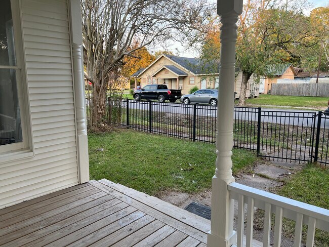 Foto del edificio - 875 N 4th St