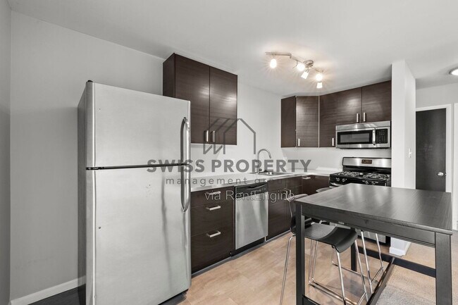 Foto del edificio - 1155 Edgehill Rd