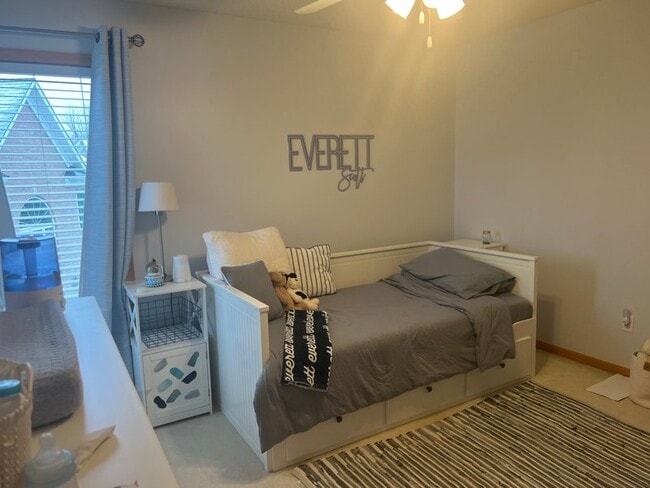 Foto del edificio - 8633 Carriage Hill Ct