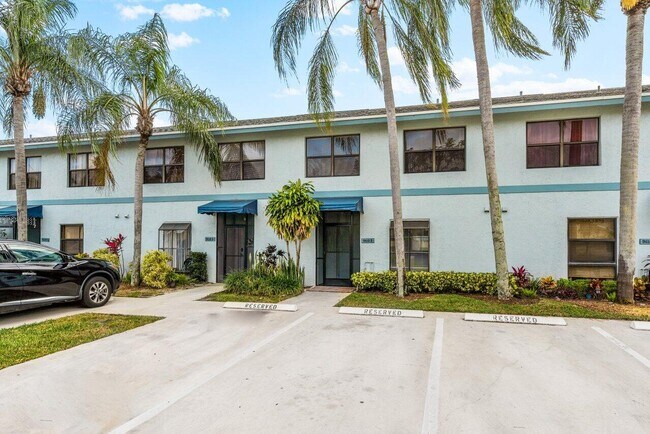 Foto del edificio - 9112 SW 21st Ct
