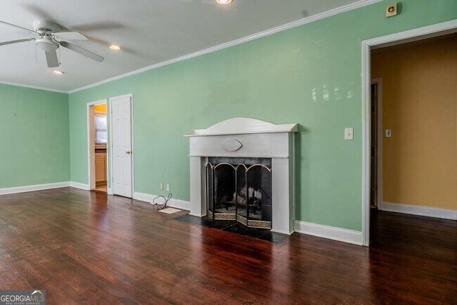 Foto del edificio - 1761 Fairway Hill Dr SE