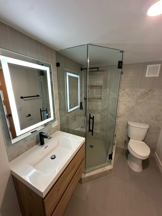 4459 Lowell Ave Unit 4457 Lowell, Los Angeles, CA 90032 Apartments in