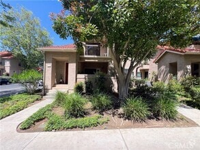 Building Photo - 2312 Archwood Ln