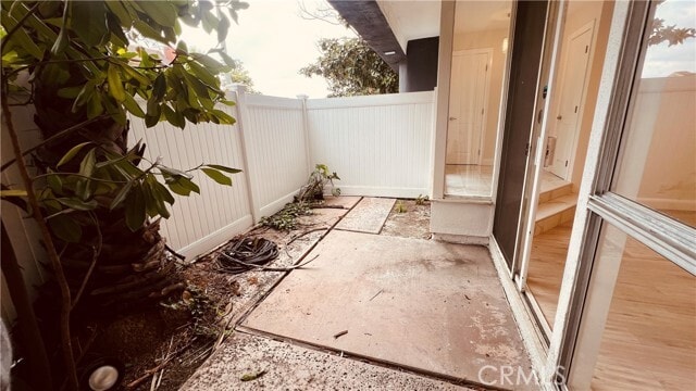 Foto del edificio - 17836 Magnolia Blvd