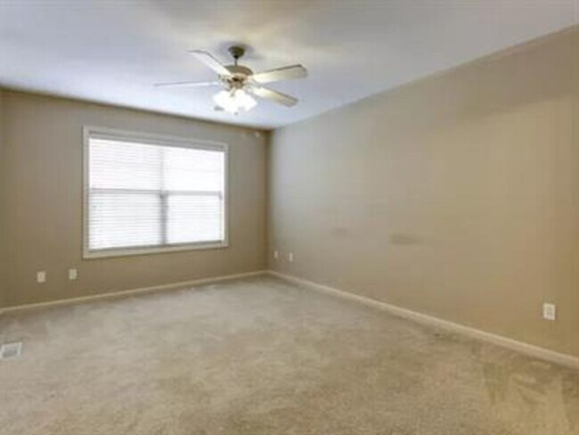 Foto del edificio - 3446 Stoneway Ct