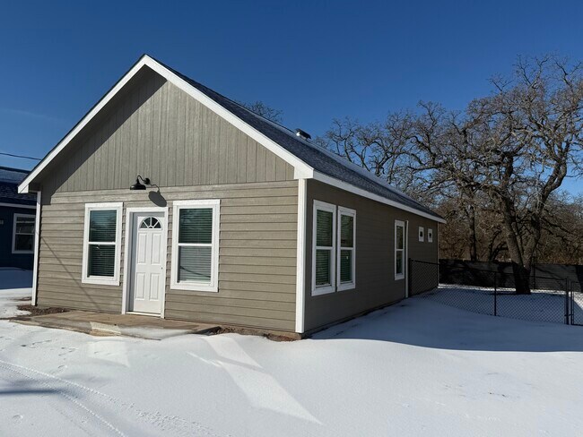 Foto del edificio - 171 Finn Ln