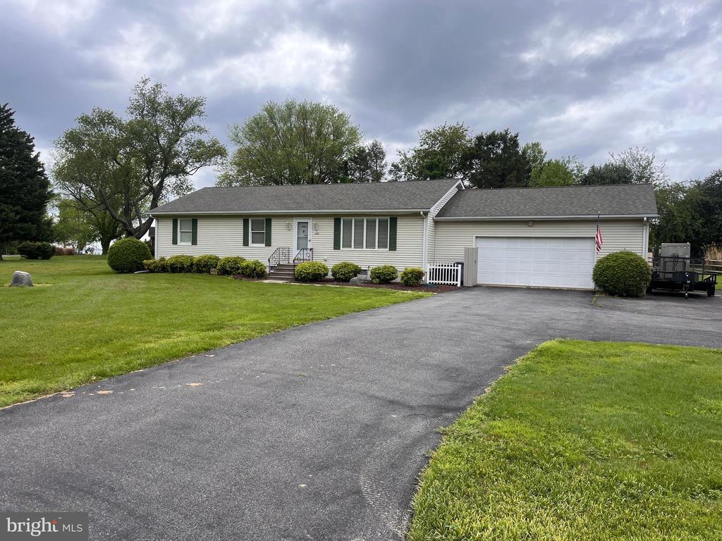 Primary Photo - 120 Birch Rd
