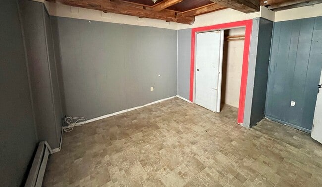 Building Photo - 32 Cross St