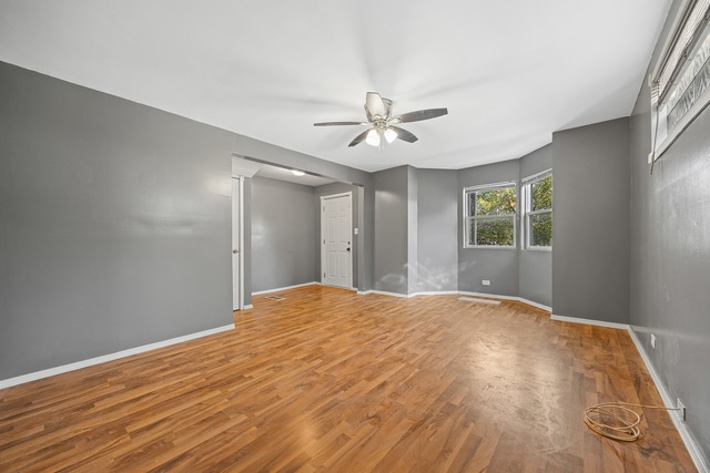 Foto del edificio - 6812 S Lafayette Ave