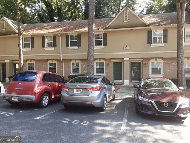 Foto del edificio - 6900 Roswell Rd