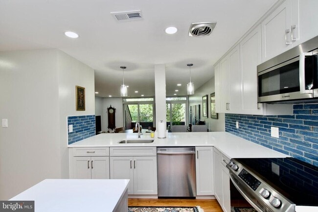 Foto del edificio - 2204 S Quincy St