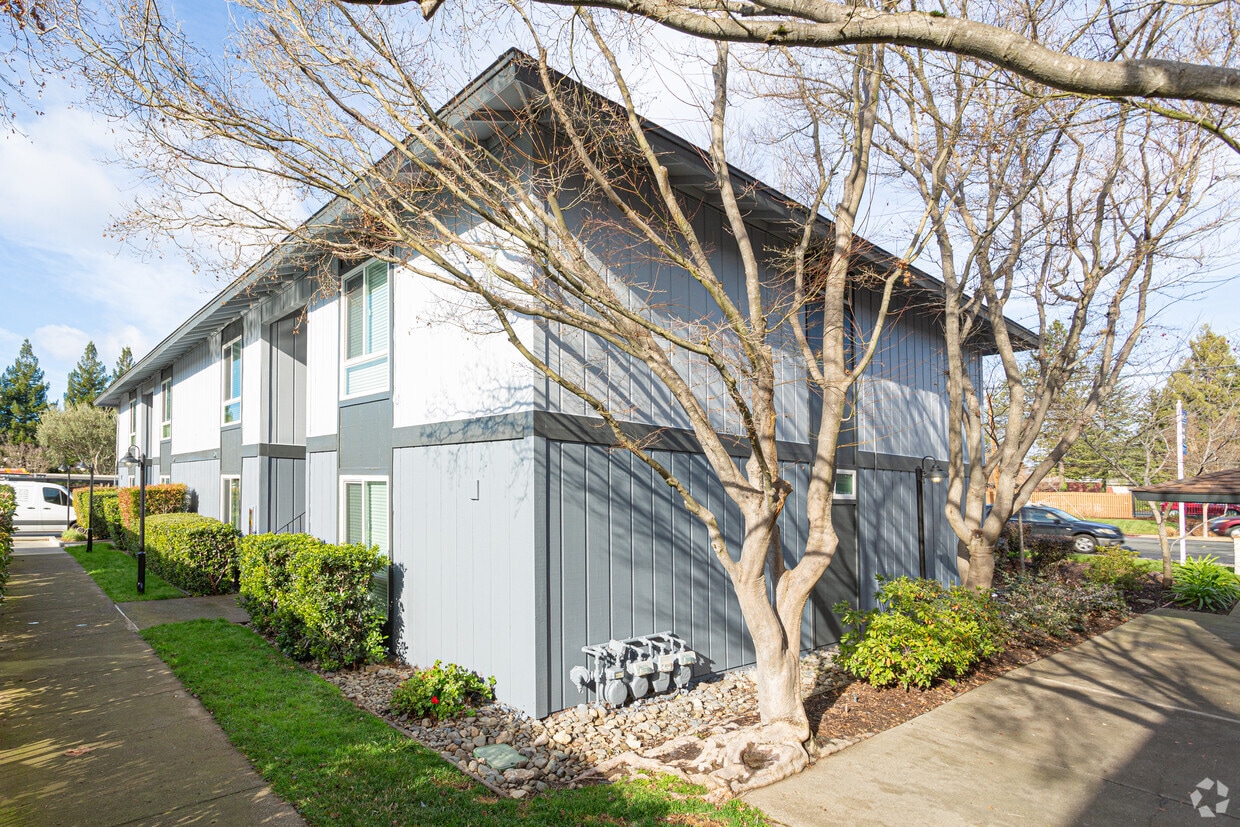 Bella Vista - 713 Trancas St Napa, CA 94558 | Apartments.com