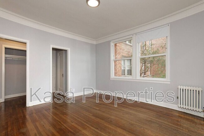 Foto del edificio - 2709 Dwight Way