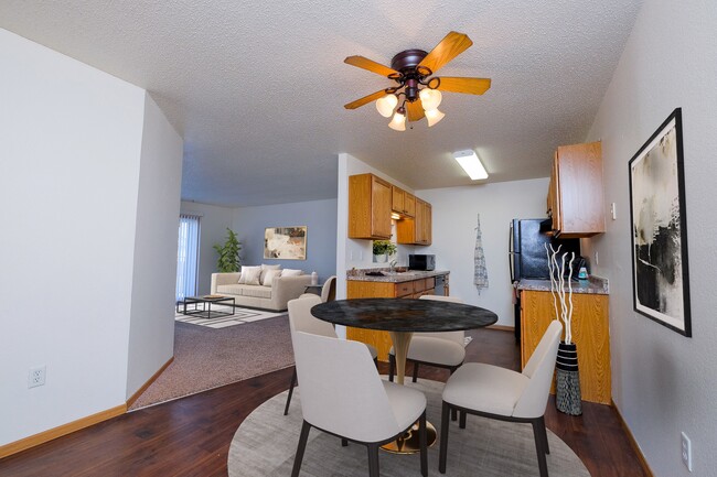 Moorhead, Minnesota Apartamentos en Woodstone | Comida - Woodstone