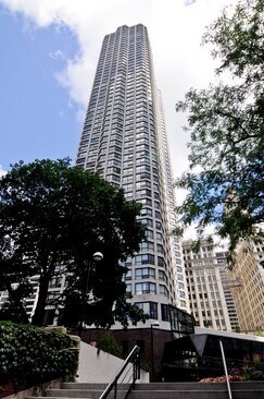 Building Photo - 405 N Wabash Ave
